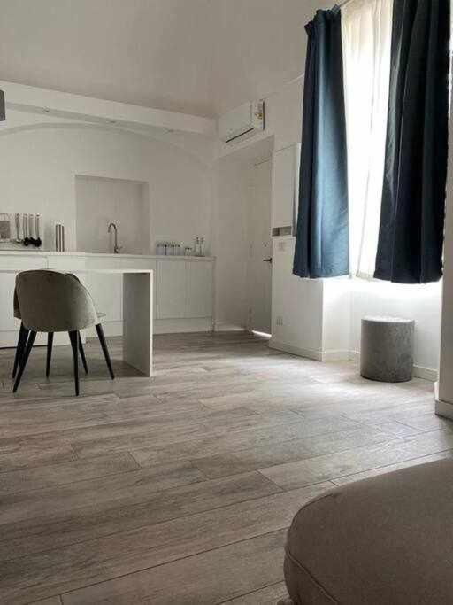 Soggiorno Tra Storia E Design La Domus Ерколано Екстериор снимка
